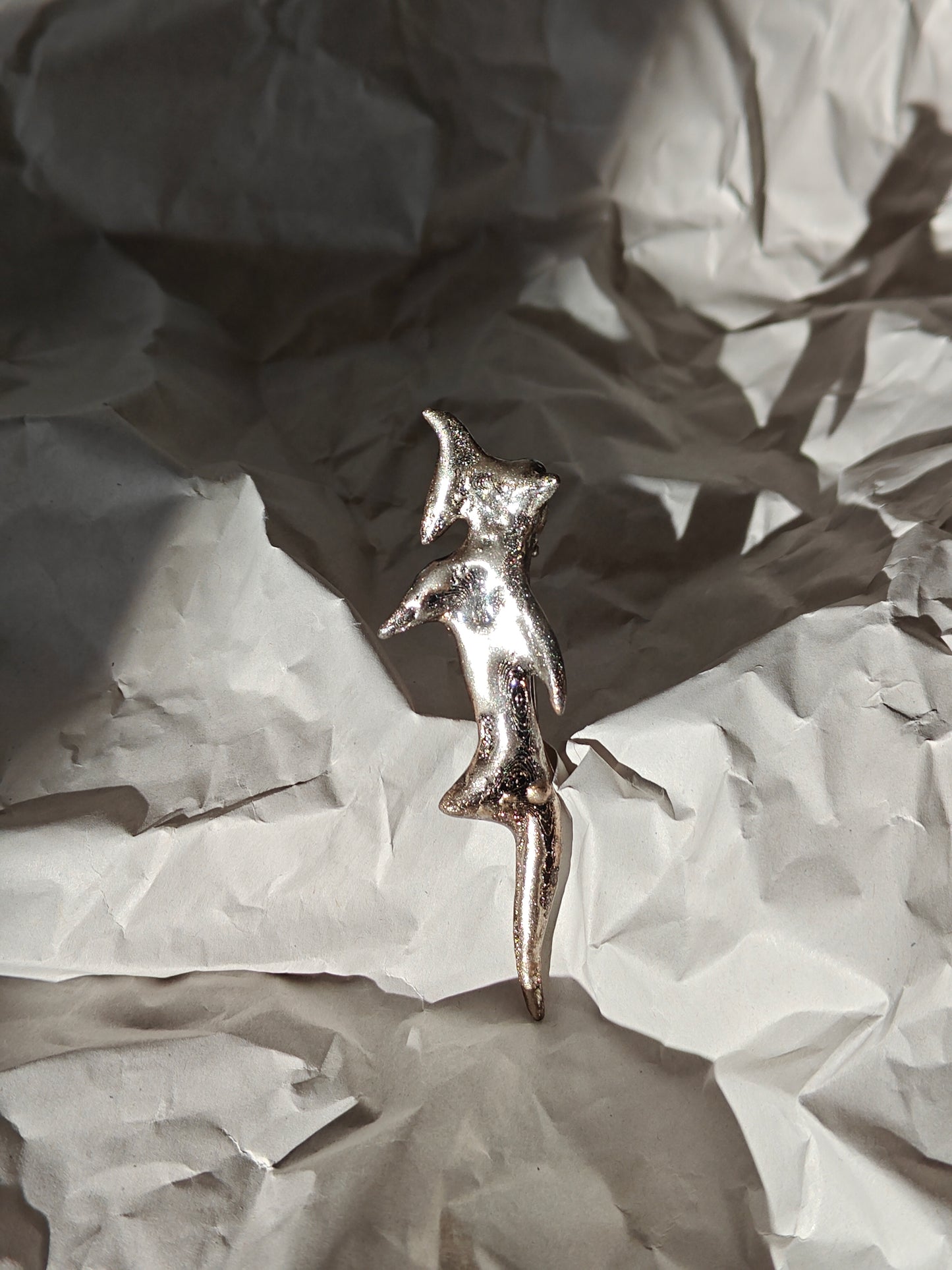 Liquid Metal - Thorn Of Affection Hairclip